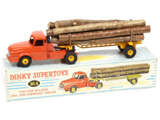 Lot 468 - DINKY TOYS (FRANCE) (1)