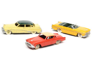 Lot 472 - DINKY TOYS (FRANCE) (3)