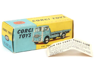 Lot 276 - CORGI TOYS (GB) (1)
