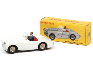 Lot 446 - DINKY TOYS (FRANCE) (1)