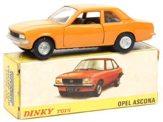 Lot 457 - DINKY TOYS (FRANCE) (1)