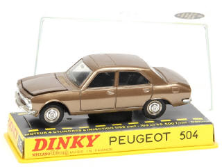 Lot 454 - DINKY TOYS (FRANCE) (1)
