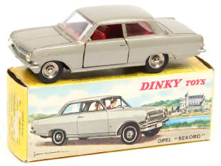 Lot 445 - DINKY TOYS (FRANCE) (1)
