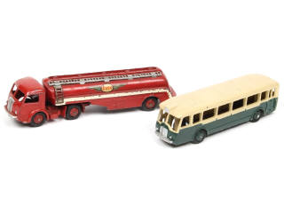 Lot 476 - DINKY TOYS (FRANCE) (2)