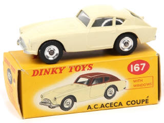 Lot 261 - DINKY TOYS (GB) (1)
