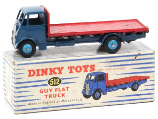Lot 322 - DINKY TOYS (GB) (1)