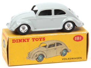 Lot 270 - DINKY TOYS (GB) (1)