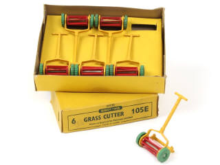 Lot 216 - DINKY TOYS (GB) (1)