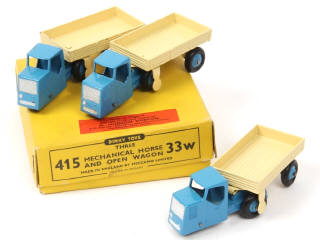 Lot 294 - DINKY TOYS (GB) (4)