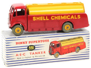 Lot 353 - DINKY TOYS (GB) (1)