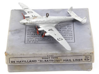 Lot 364 - DINKY TOYS (GB) (1)