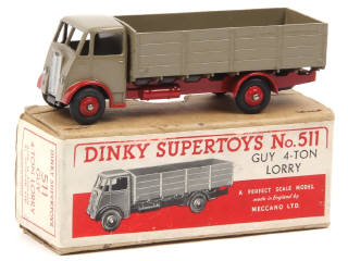 Lot 321 - DINKY TOYS (GB) (1)