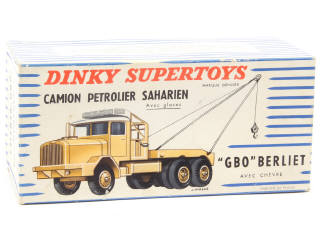 Lot 212 - DINKY TOYS (FRANCE) (1)