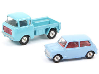 Lot 344 - CORGI TOYS (GB) (2)