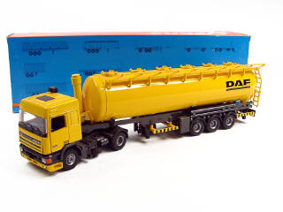 Lot 333 - TEKNO (HOLLAND) (1)