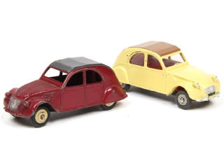Lot 451 - DINKY TOYS (FRANCE) (2)