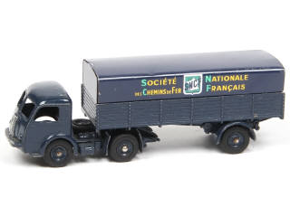 Lot 405 - DINKY TOYS (FRANCE) (1)