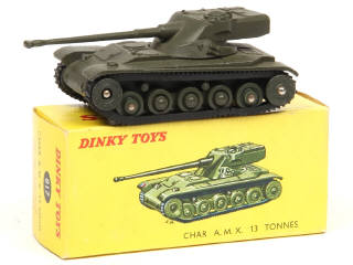 Lot 438 - DINKY TOYS (FRANCE) (1)