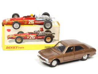 Lot 453 - DINKY TOYS (FRANCE) (2)