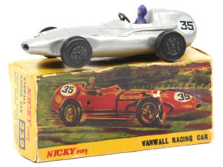 Lot 485 - NICKYTOYS (INDE) (1)
