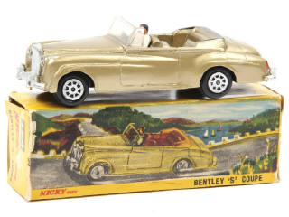 Lot 463 - NICKYTOYS (INDE) (1)