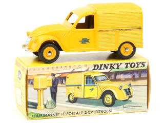 Lot 580 - DINKY TOYS (FRANCE) (1)