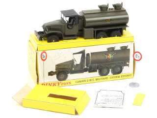 Lot 628 - DINKY TOYS (FRANCE) (1)