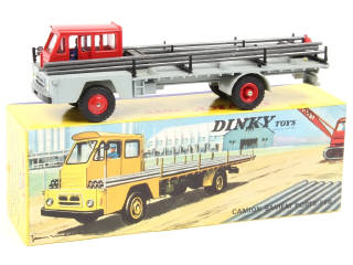 Lot 613 - DINKY TOYS (FRANCE) (1)