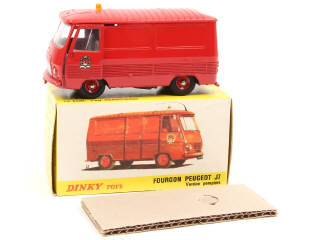 Lot 601 - DINKY TOYS (FRANCE) (1)