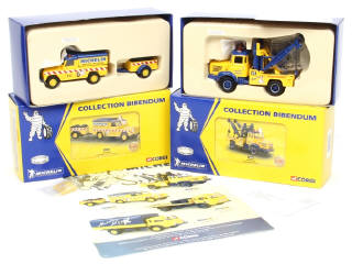 Lot 225 - CORGI TOYS (GB) (2)