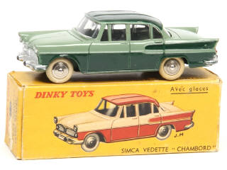 Lot 316 - DINKY TOYS (FRANCE) (1)
