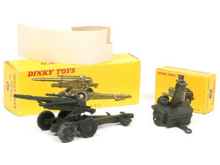 Lot 398 - DINKY TOYS (FRANCE) (1)