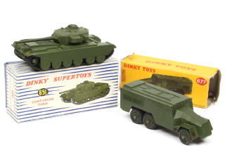 Lot 264 - DINKY TOYS (GB) (2)