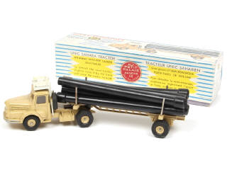 Lot 364 - DINKY TOYS (FRANCE) (1)
