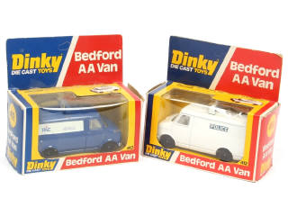 Lot 248 - DINKY TOYS (GB) (2)