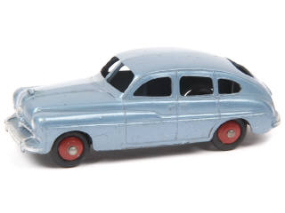Lot 409 - DINKY TOYS (FRANCE) (1)