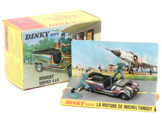 Lot 645 - DINKY TOYS (FRANCE) (1)
