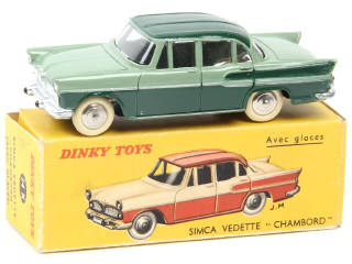 Lot 439 - DINKY TOYS (FRANCE) (1)