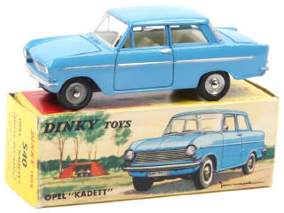 Lot 537 - DINKY TOYS (FRANCE) (1)