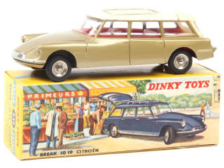 Lot 536 - DINKY TOYS (FRANCE) (1)