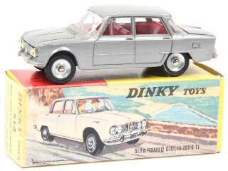 Lot 517 - DINKY TOYS (FRANCE) (1)
