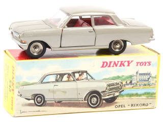 Lot 540 - DINKY TOYS (FRANCE) (1)