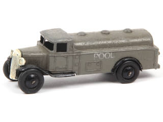 Lot 376 - DINKY TOYS (GB) (1)