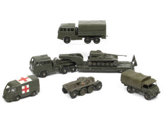 Lot 402 - DINKY TOYS (FRANCE) (6)