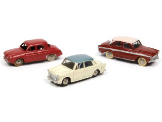Lot 337 - DINKY TOYS (FRANCE) (3)