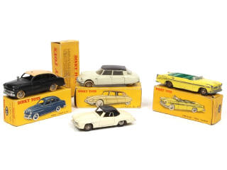 Lot 362 - DINKY TOYS (FRANCE) (4)