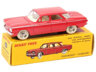 Lot 643 - DINKY TOYS (FRANCE) (1)