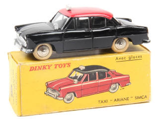 Lot 620 - DINKY TOYS (FRANCE) (1)