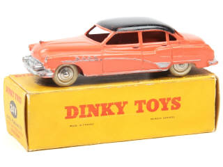 Lot 616 - DINKY TOYS (FRANCE) (1)