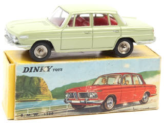 Lot 664 - DINKY TOYS (FRANCE) (1)